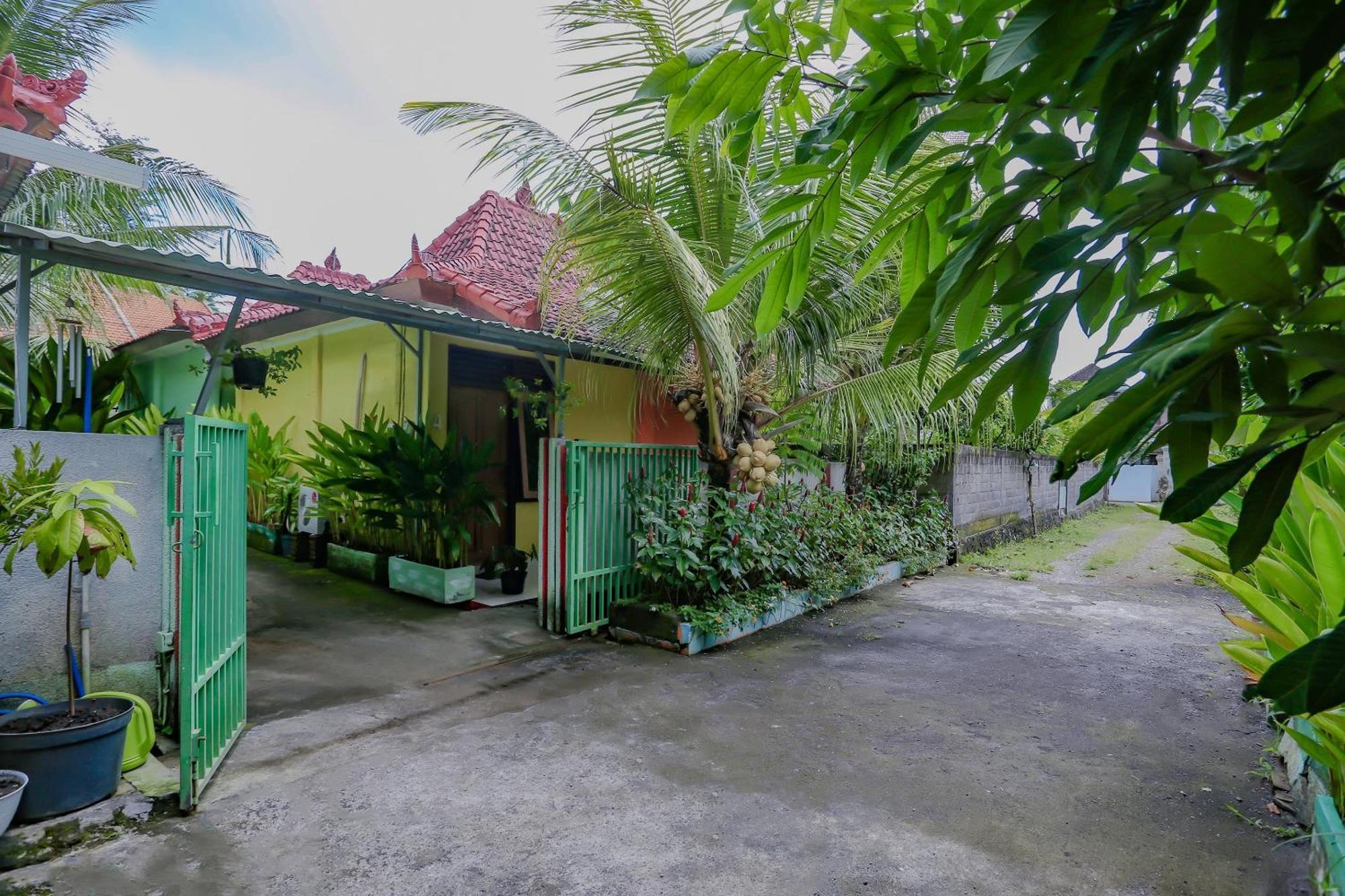 Oyo Life 90301 Hidden Village Uluwatu Jimbaran Екстериор снимка